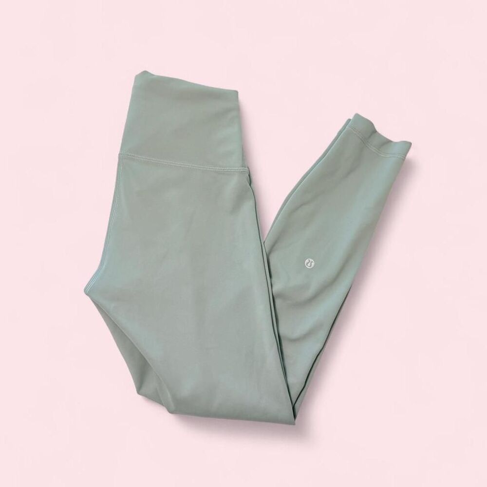 Lululemon Women's Blue Leggings